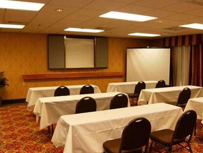 Hampton Inn & Suites Grenada Facilities photo